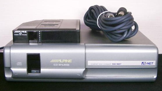 アルパイン 6連奏 CDチェンジャー CHA-S607 デジタル光出力端子